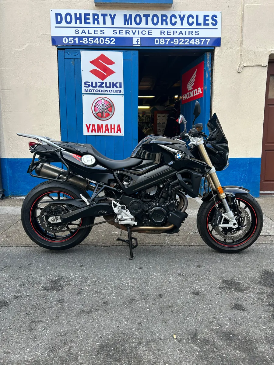 2018 BMW F800R - Image 2