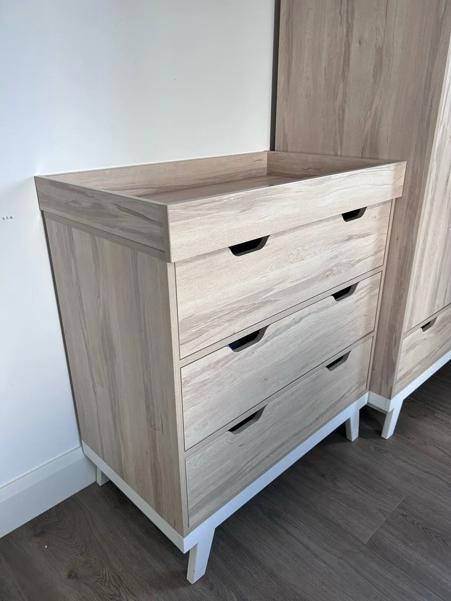 Mamas&Papas changing dresser and wardrobe - Image 3