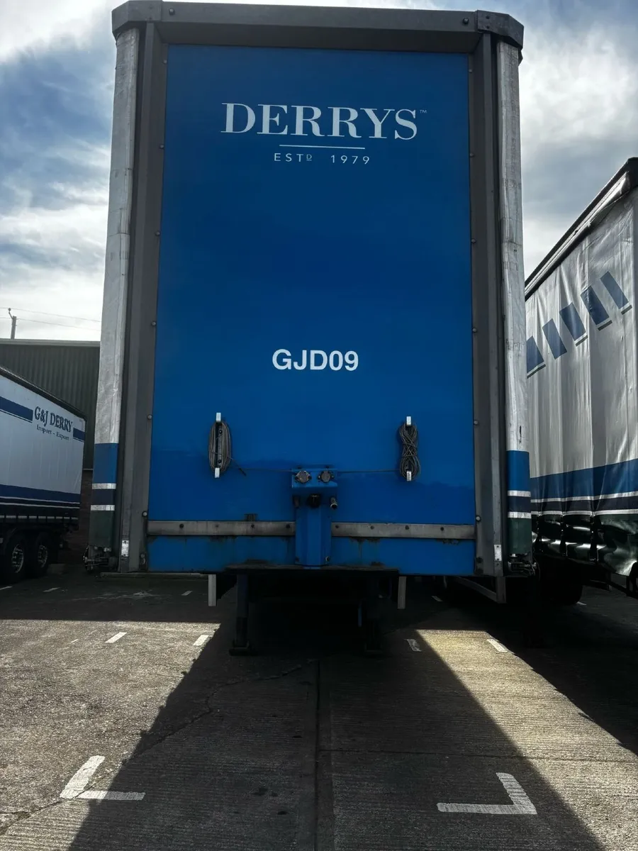 Selection of Curtainside Tailers - Image 2