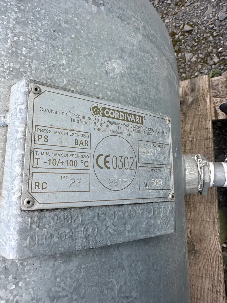 Compressed air receiver tanks - Image 2