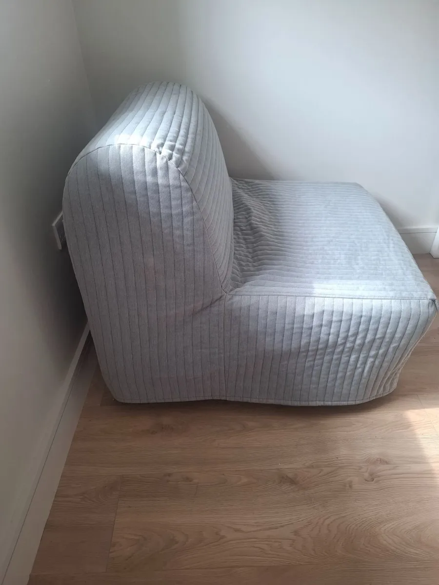 FOLD UP BED -CHAIR - Image 4