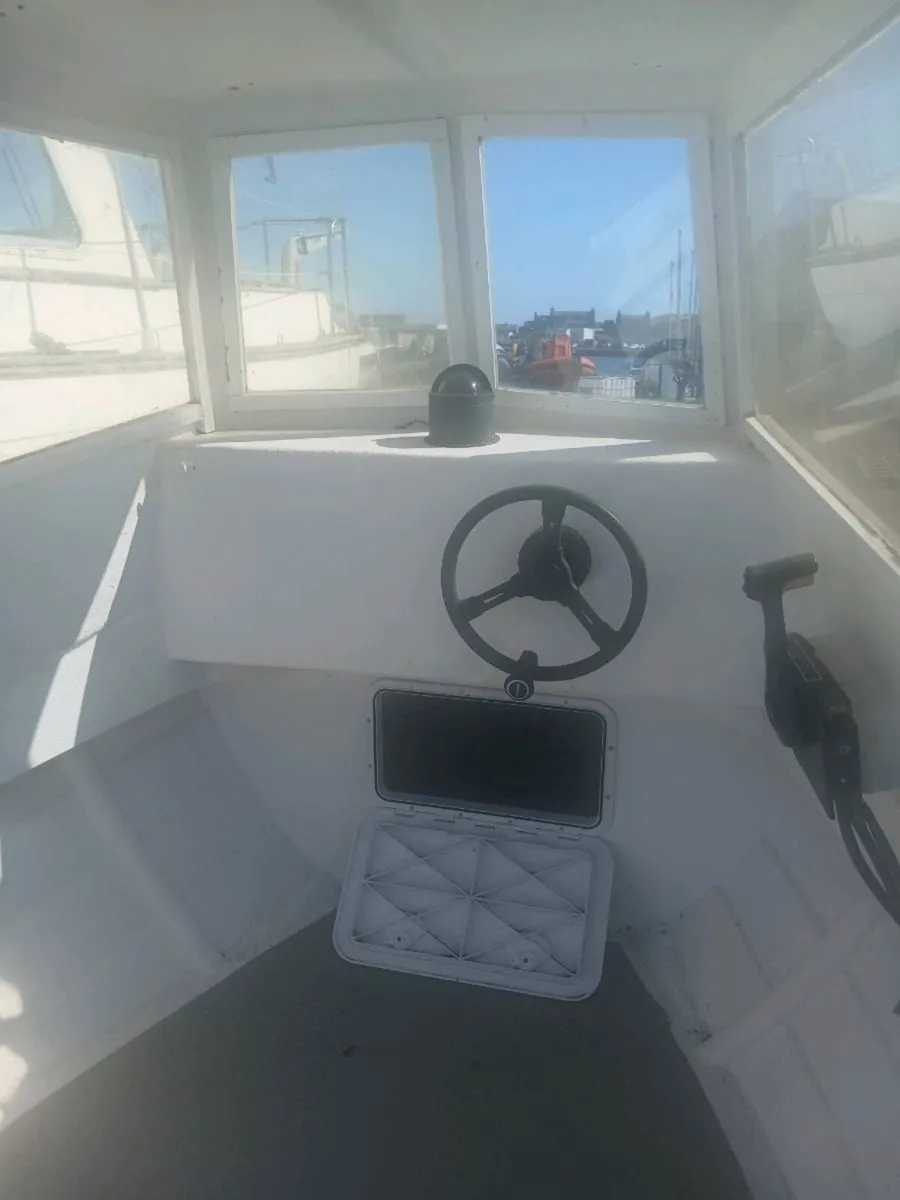 Boat - Image 3