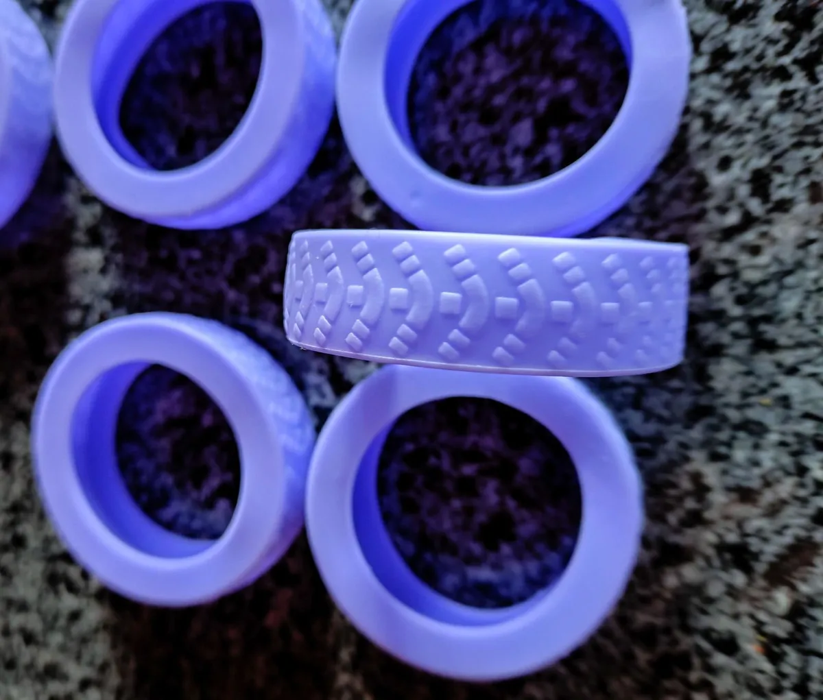 8 Purple Silicone Wheel Covers, For Case (new). - Image 2