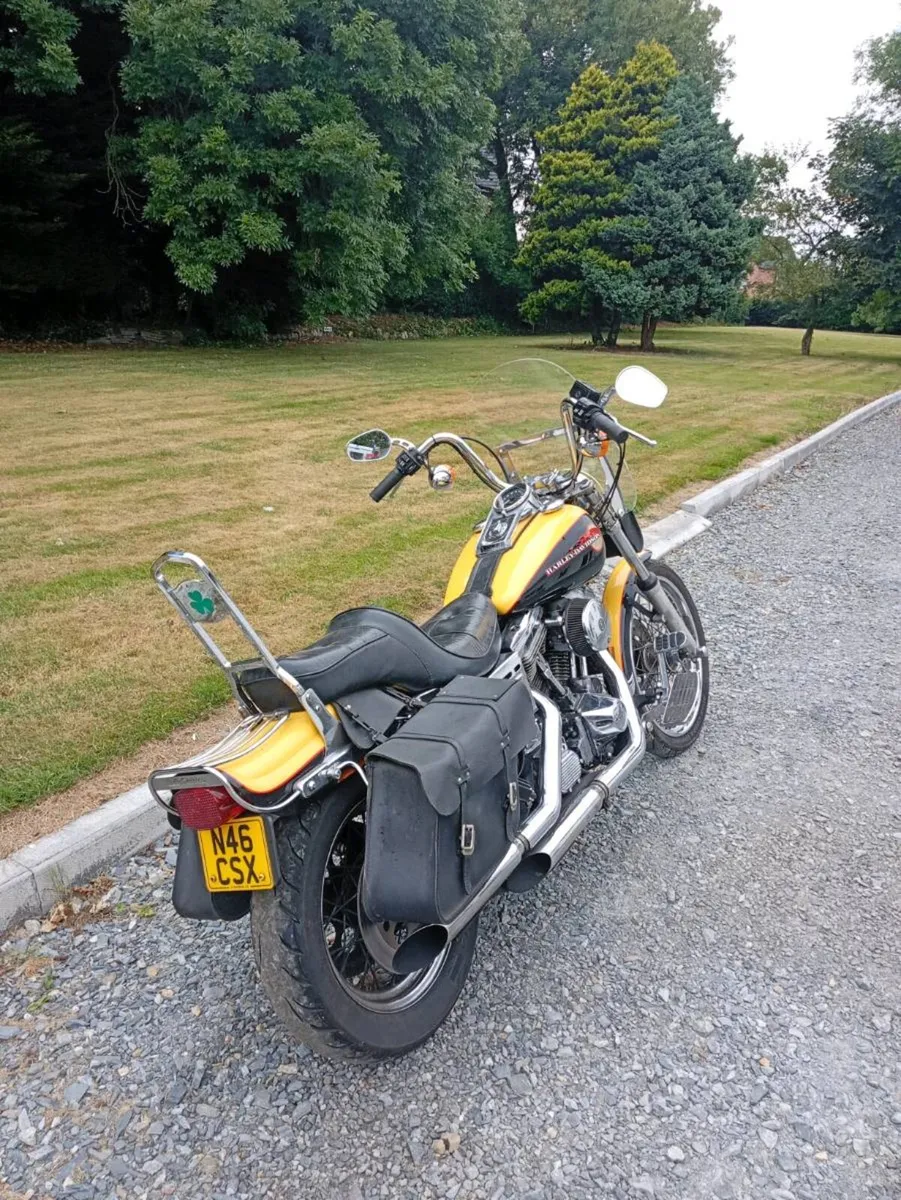 Harley-Davidson motorcycle - Image 3