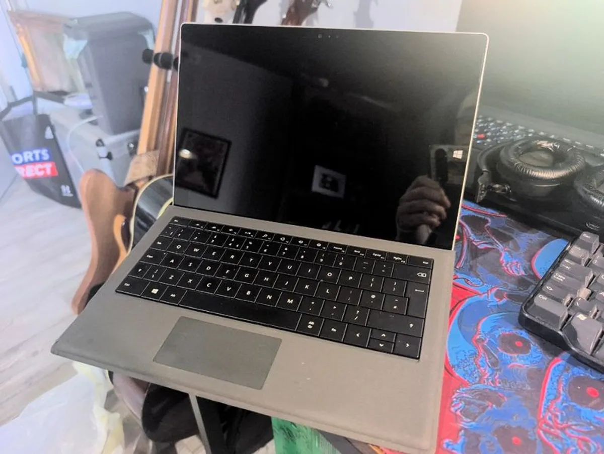 Microsoft Surface Pro 3 - Image 2