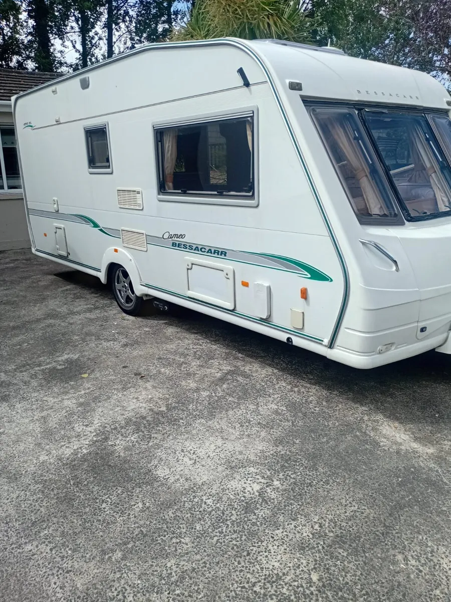 Caravan - Image 2