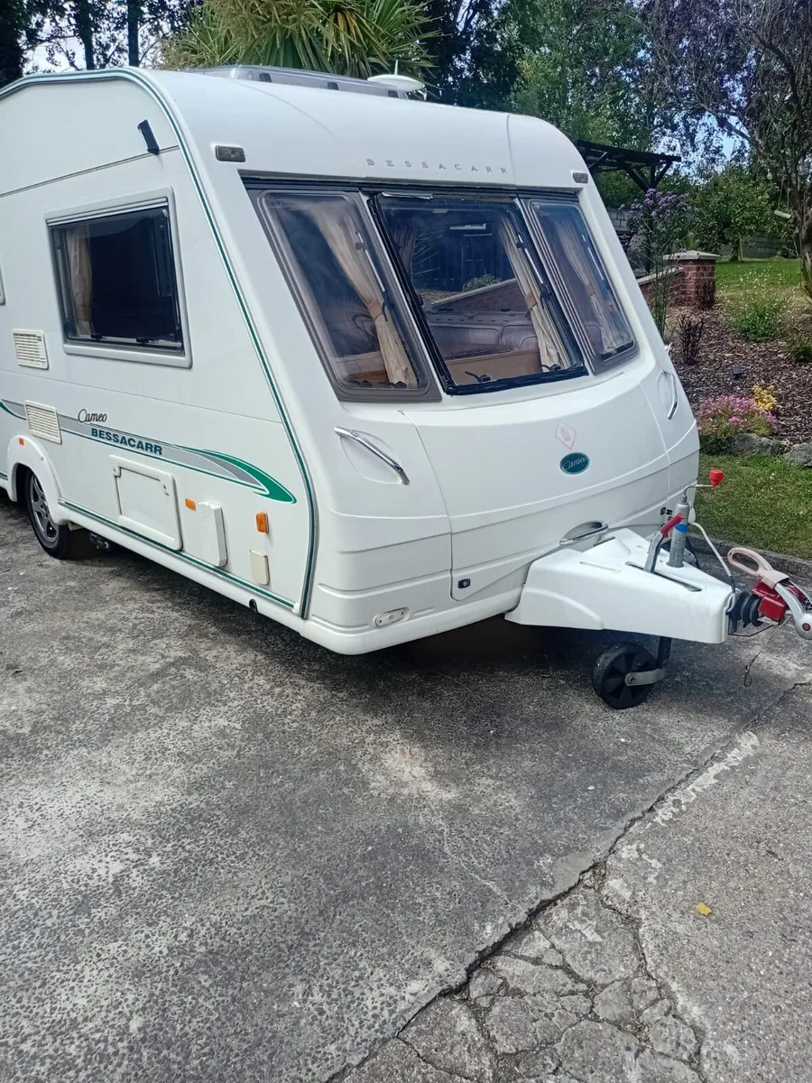 Caravan - Image 1