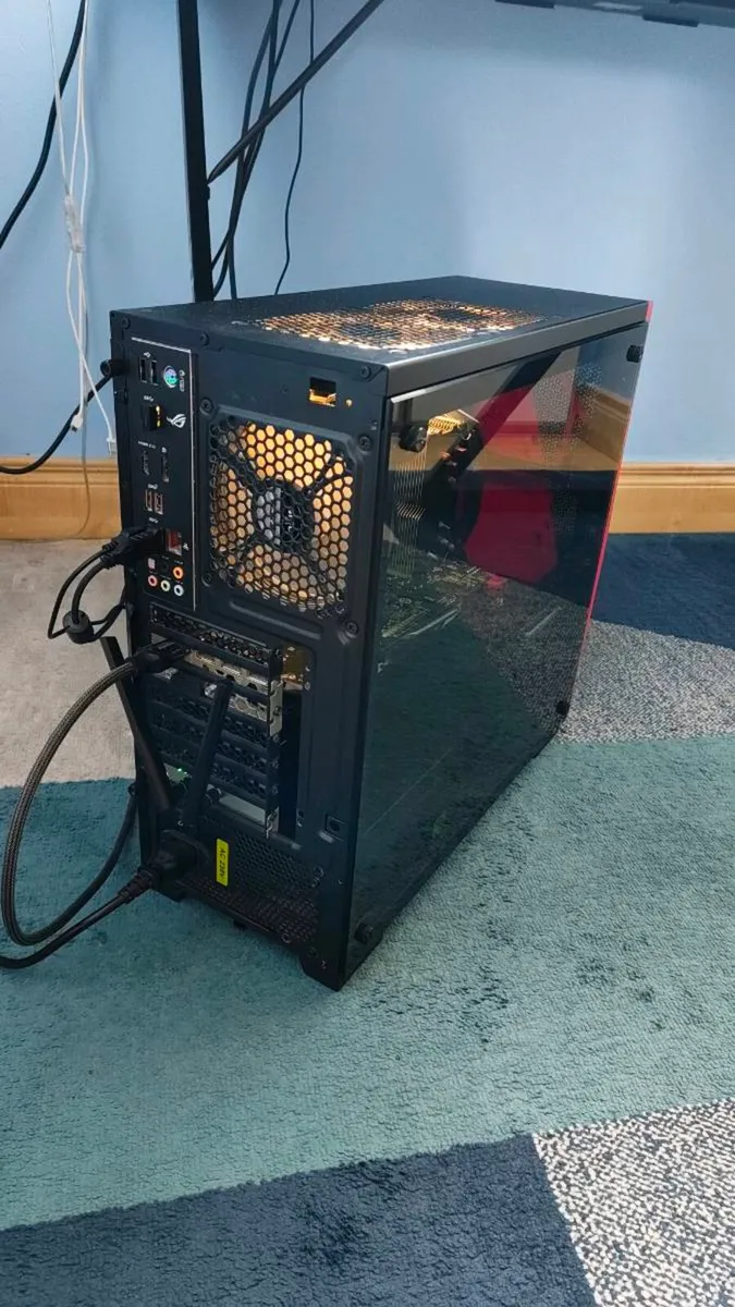 Corsair Gaming PC - Image 1