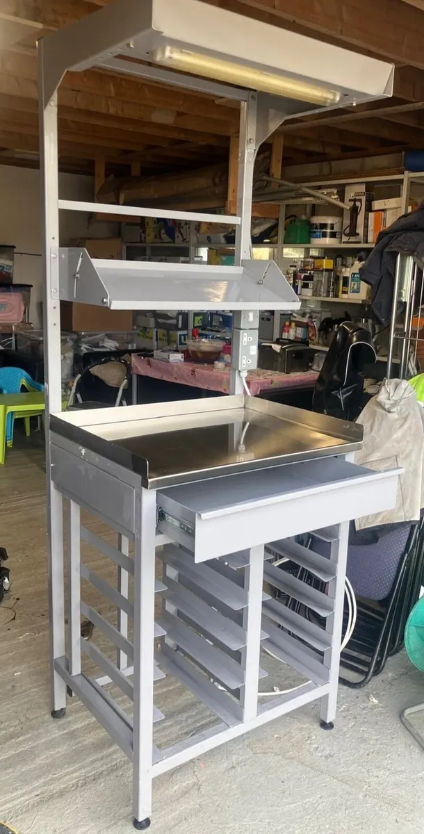 Work bench - Image 2