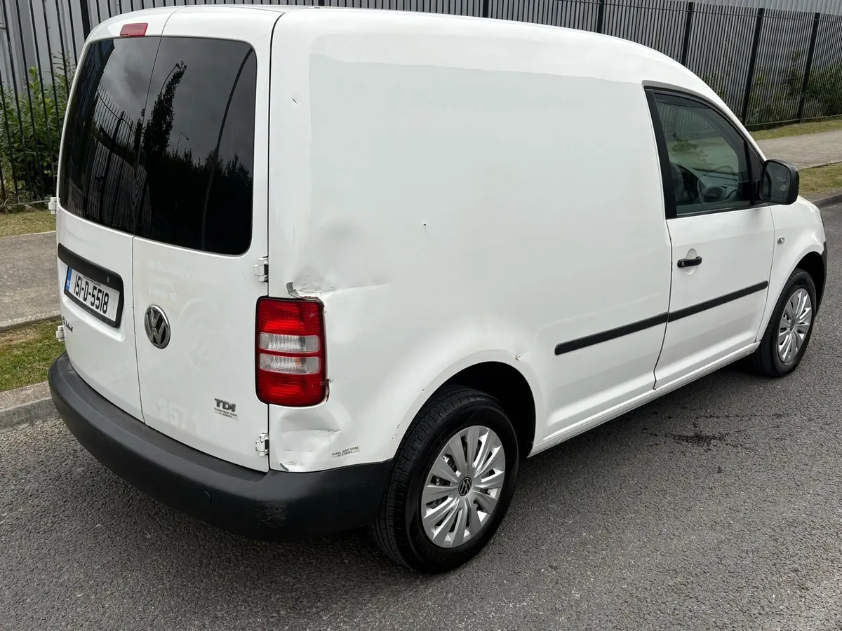 2015 Volkswagen caddy Doe1/27 low KMS - Image 4