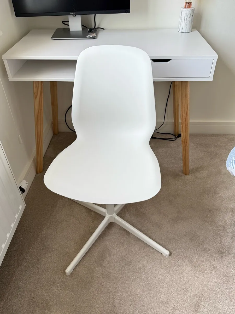 Jysk Desk with Chair - Image 4