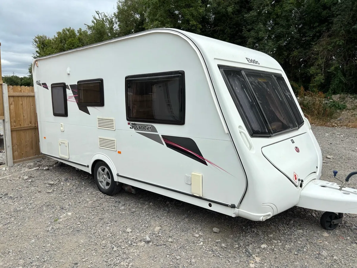 Elddis Avante 2015 Model as new - Image 1
