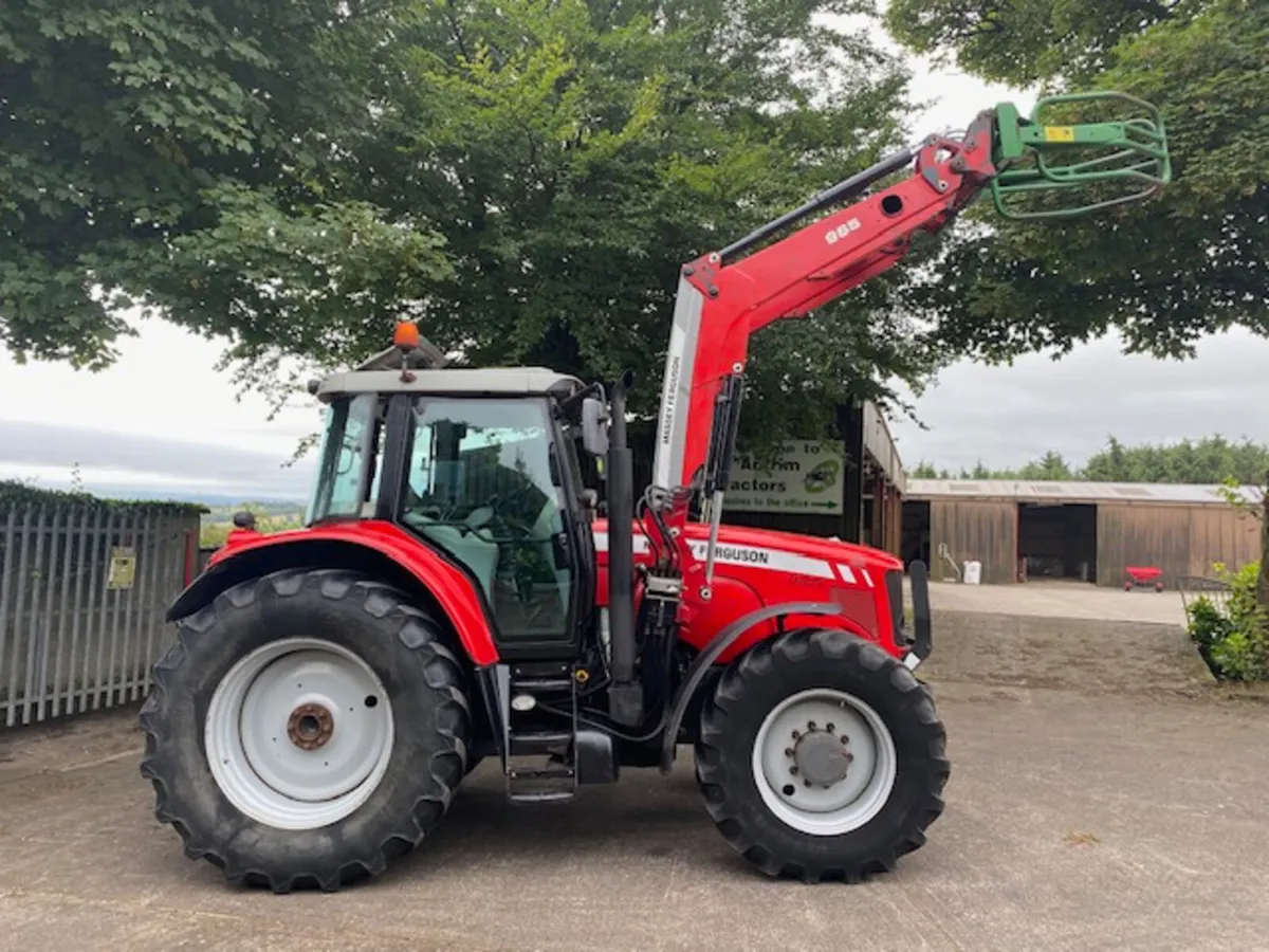 2010 Massey Ferguson 6480 T-3 c/w MF965 Loader - Image 1