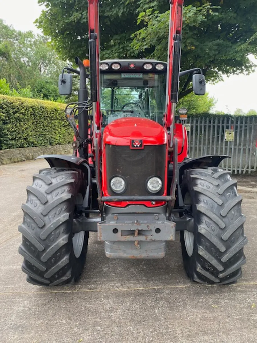 2010 Massey Ferguson 6480 T-3 c/w MF965 Loader - Image 2
