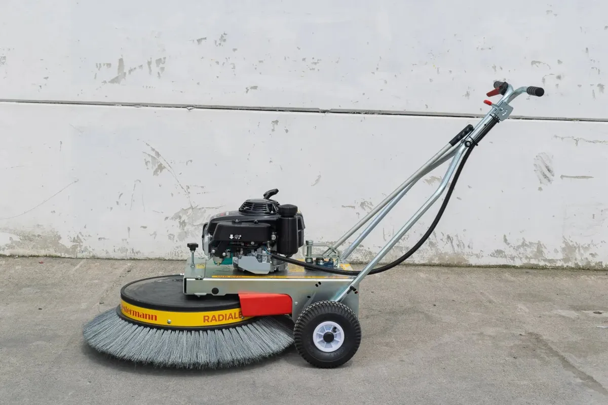 Westermann Rotary Moss Brush - Image 4