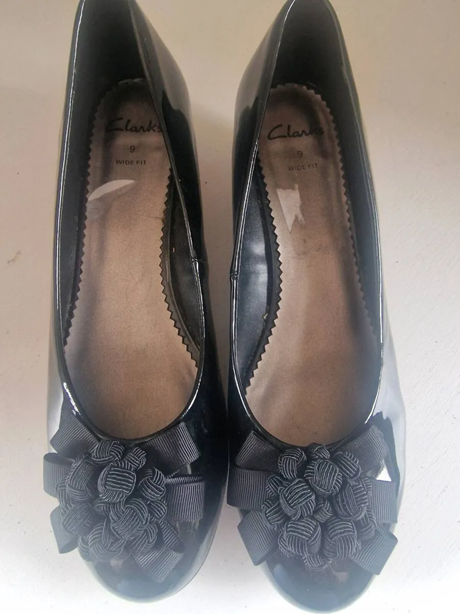 New black wedge ballerina  shoes sz 9 - Image 1