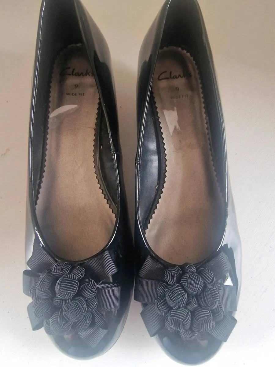 New black wedge ballerina  shoes sz 9 - Image 3