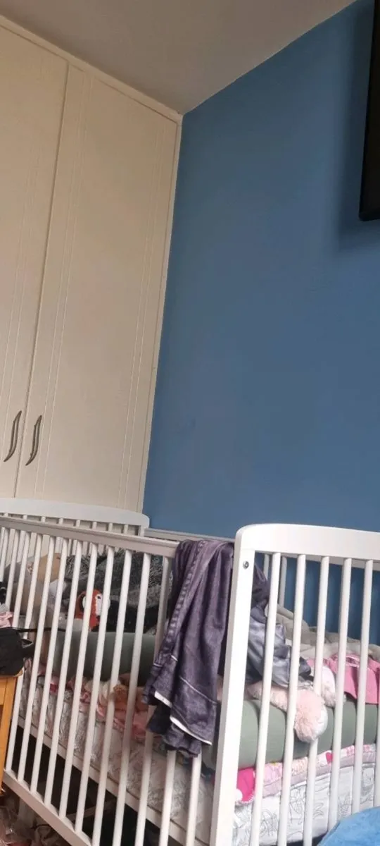 Baby cot - Image 1