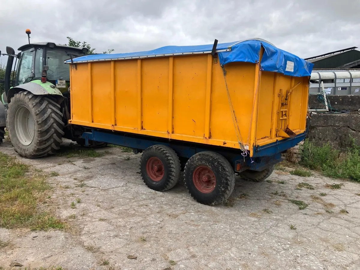 Grain/nut trailer - Image 1