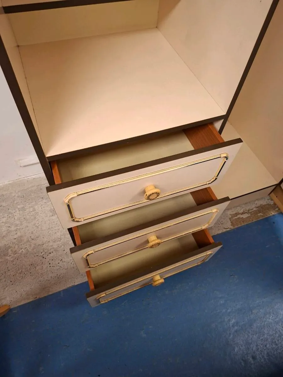 WARDROBE - Image 4