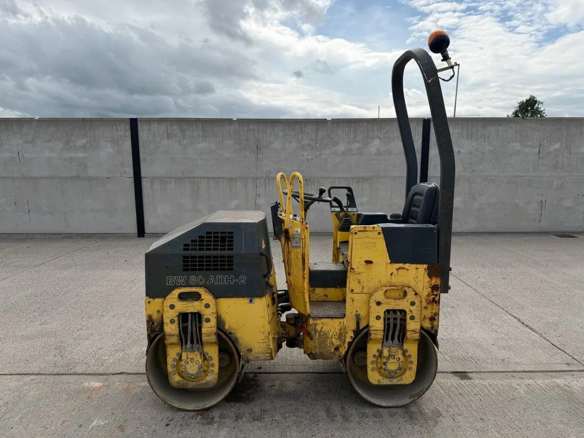 BOMAG BW80AD-5 DIESEL DOUBLE DRUM RIDE ON ROLLER - Image 3
