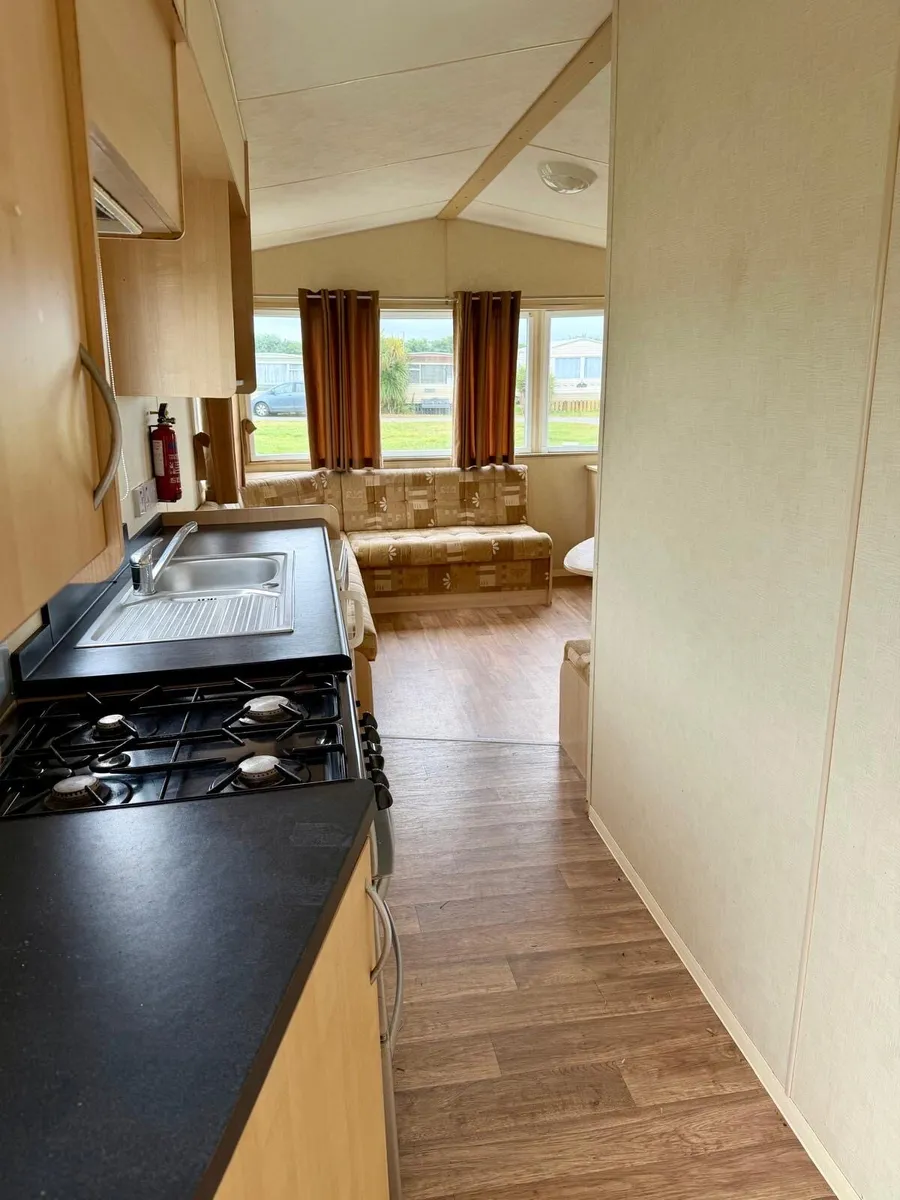 Mobile Home - Image 2
