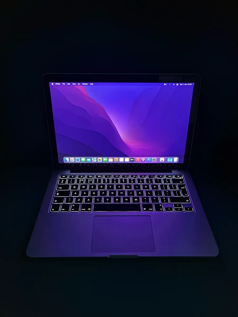 Apple MacBook Pro 13” 2015 - Image 2