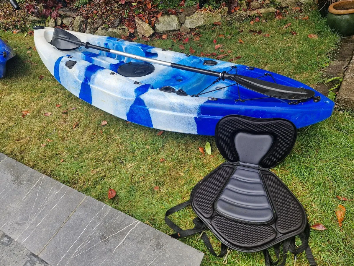 2 Kayaks - Image 4