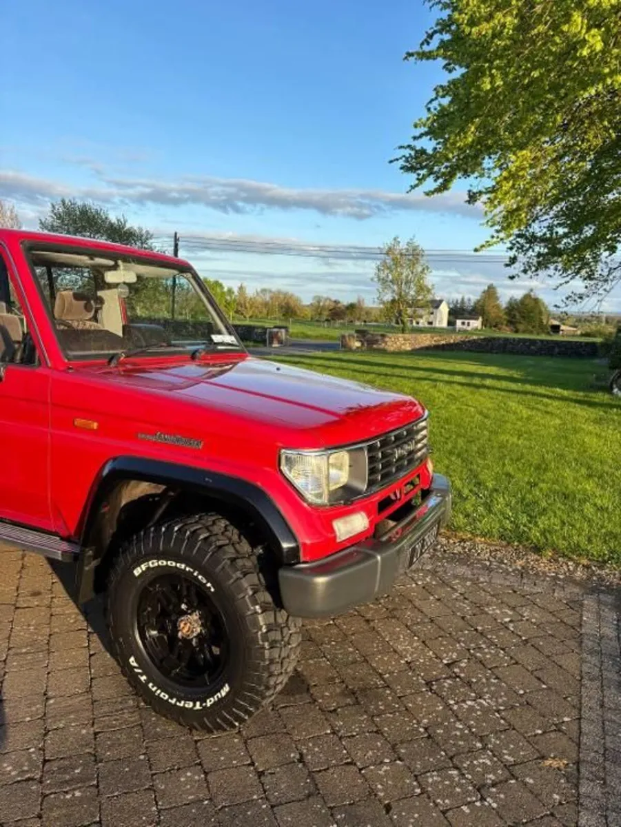 Toyota Land Cruiser 1994 - Image 2