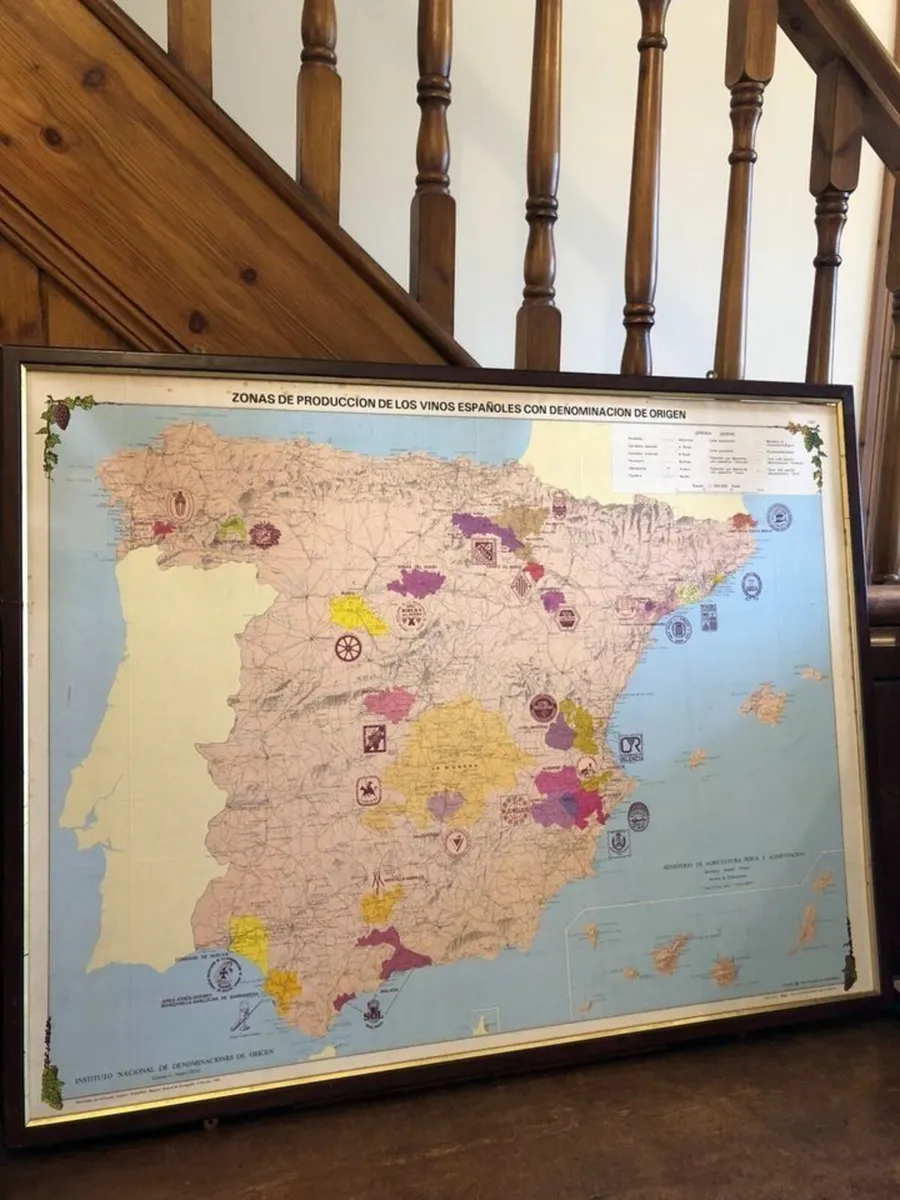 Vintage 1985 Production areas of Spanish wines map