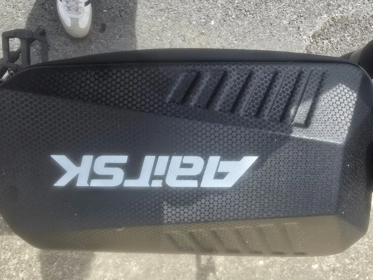 Electric bike - Image 3