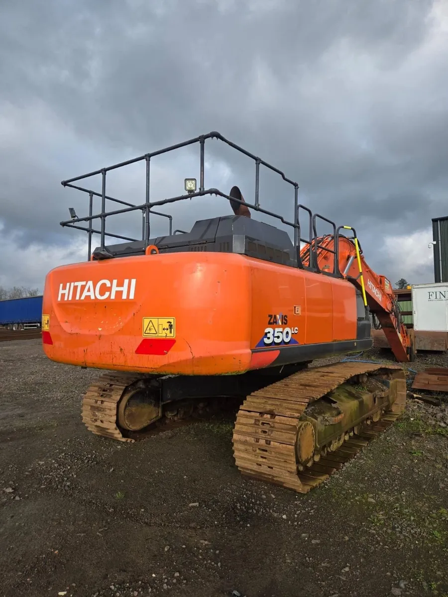 HITACHI 350 EXCAVATOR - Image 2