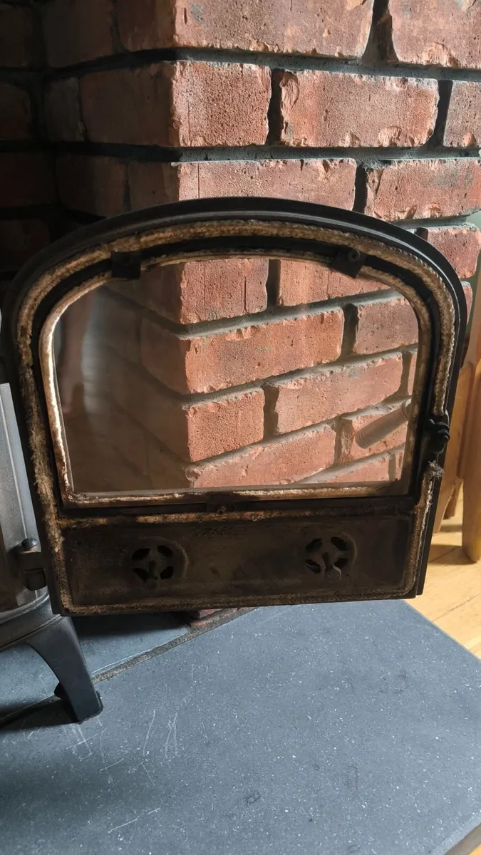 Multi fuel Henley stove - Image 3