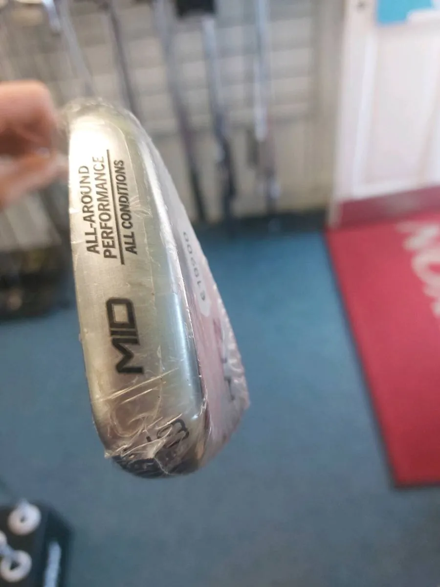 Cleveland RTZ tour satin 48 degree wedge - Image 2