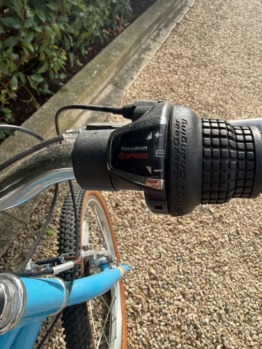 Child's Bike - Raleigh - Image 3