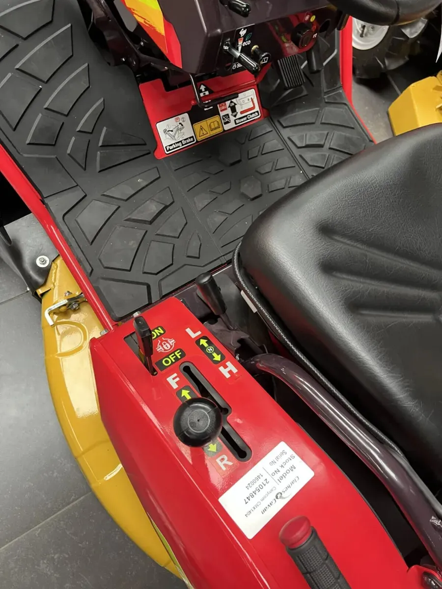 Canycom CMX1810 Ride-on Brushcutter - Image 3