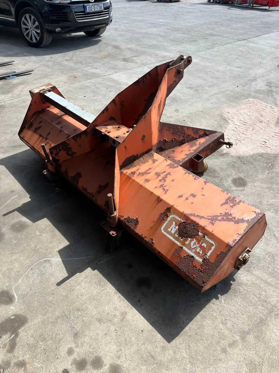 Nimos 2 Metre Road Sweeper - Image 4