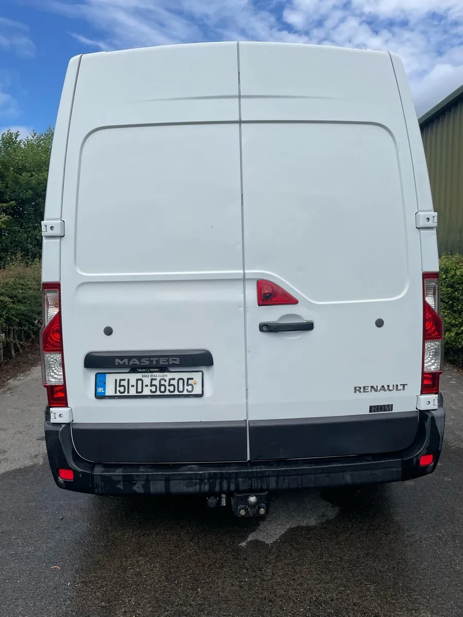 Renault master fridge/freezer van - Image 4