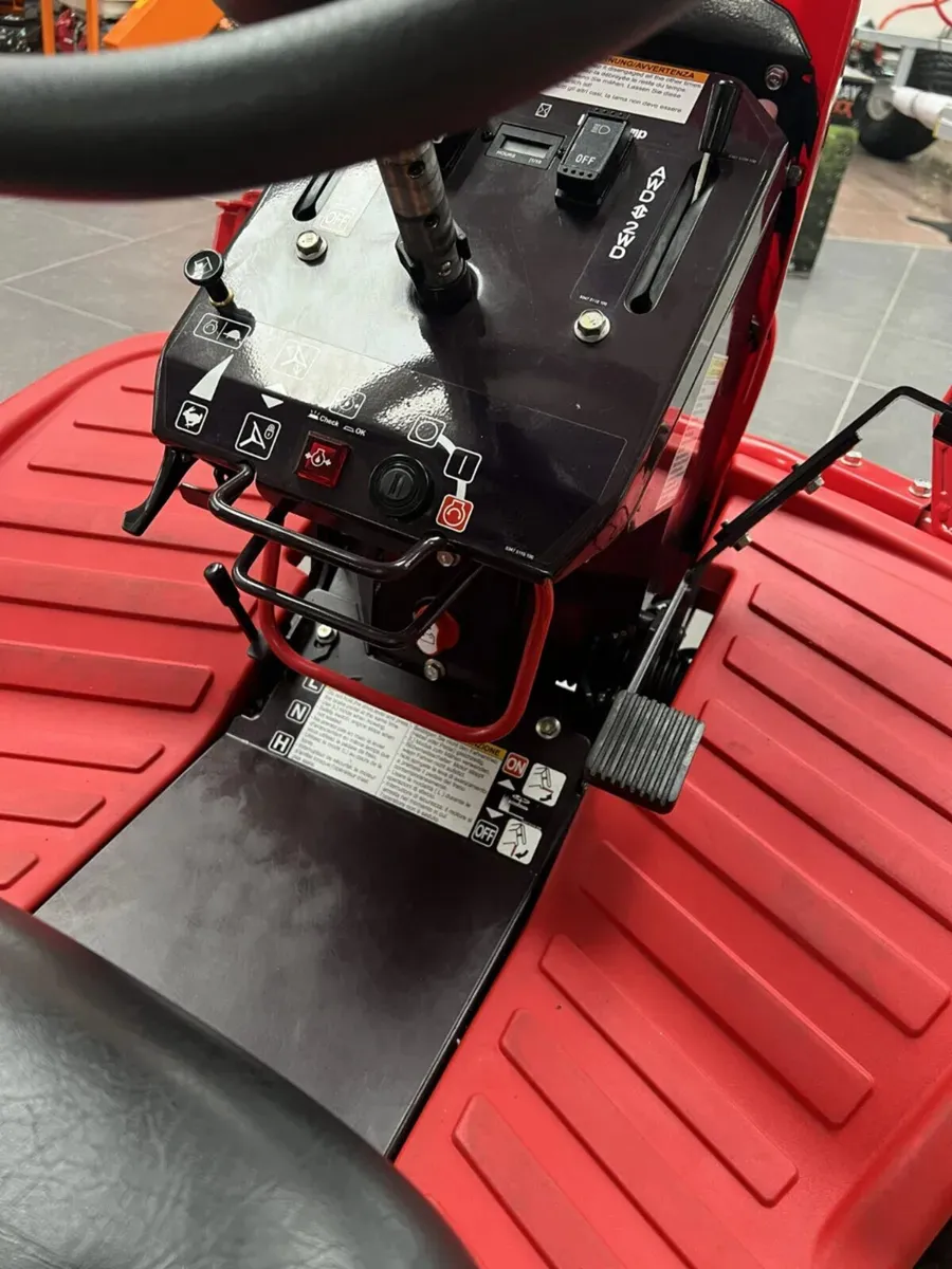 Canycom CMX1402 Ride on Brushcutter - Image 2