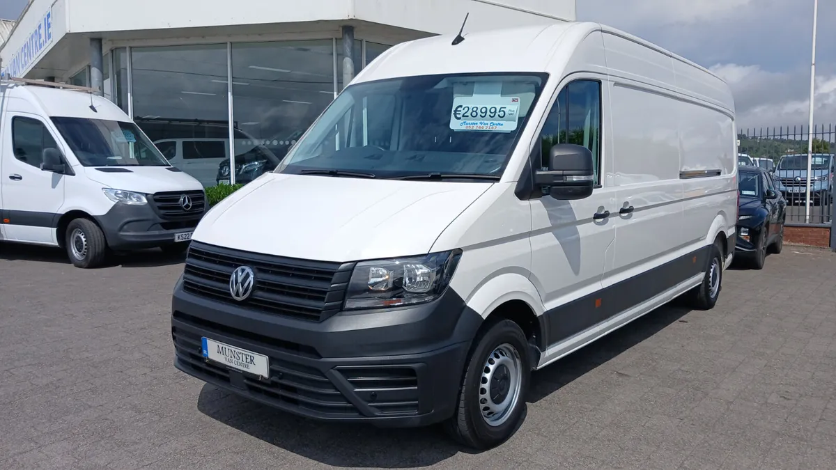 241 VW CRAFTER LWB 140BHP A/C AND PARK SENSORS - Image 2
