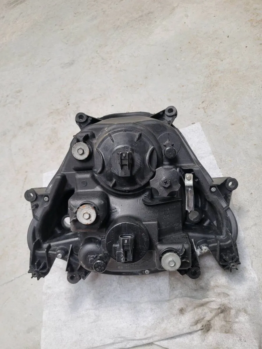 K5 GSXR 1000 headlight - Image 2