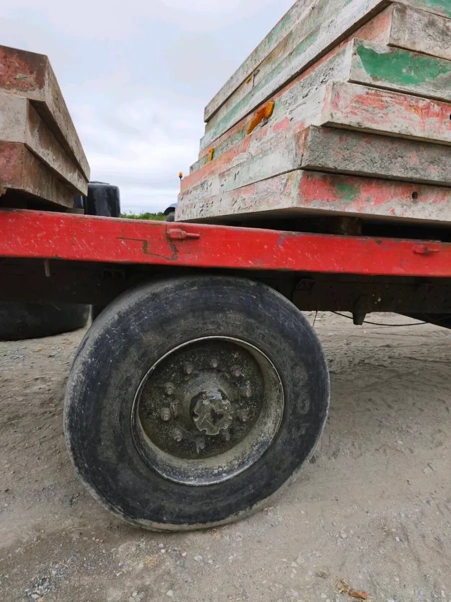 Bale trailer - Image 2