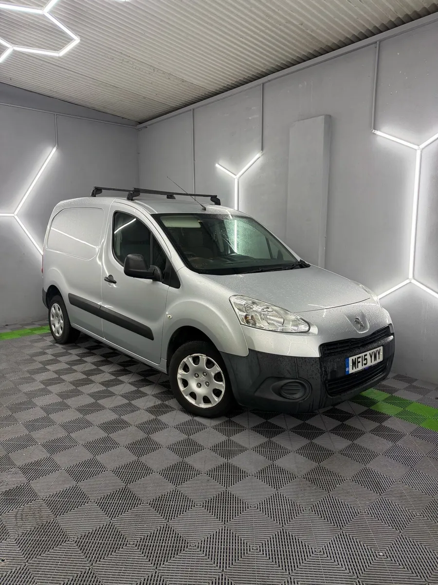 Peugeot Partner - Image 1