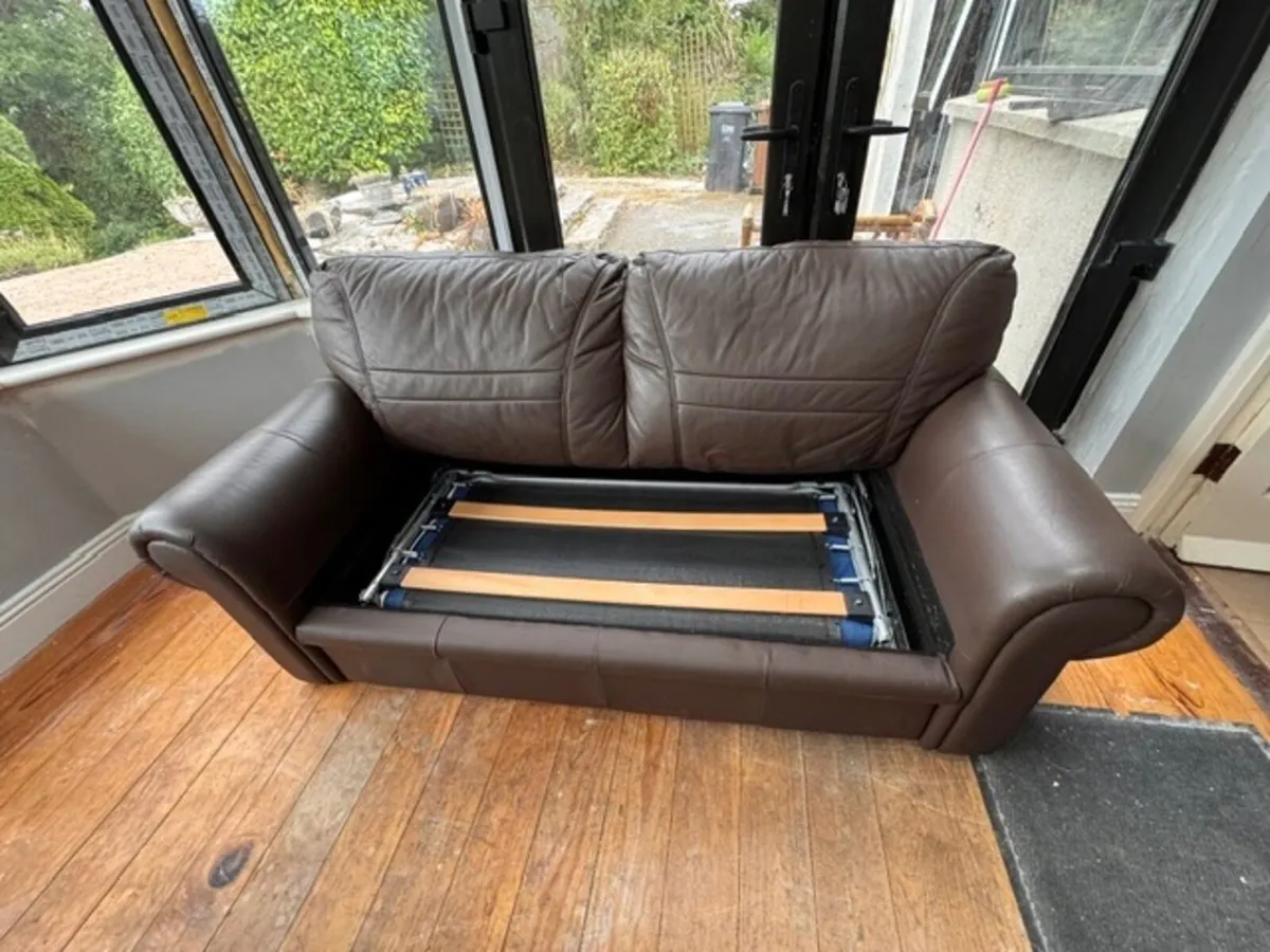 Leather sofa bed (3 seater) - Image 3