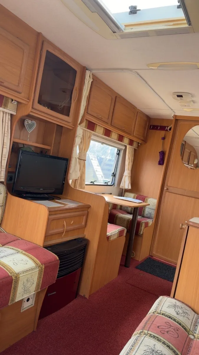 caravan - Image 4