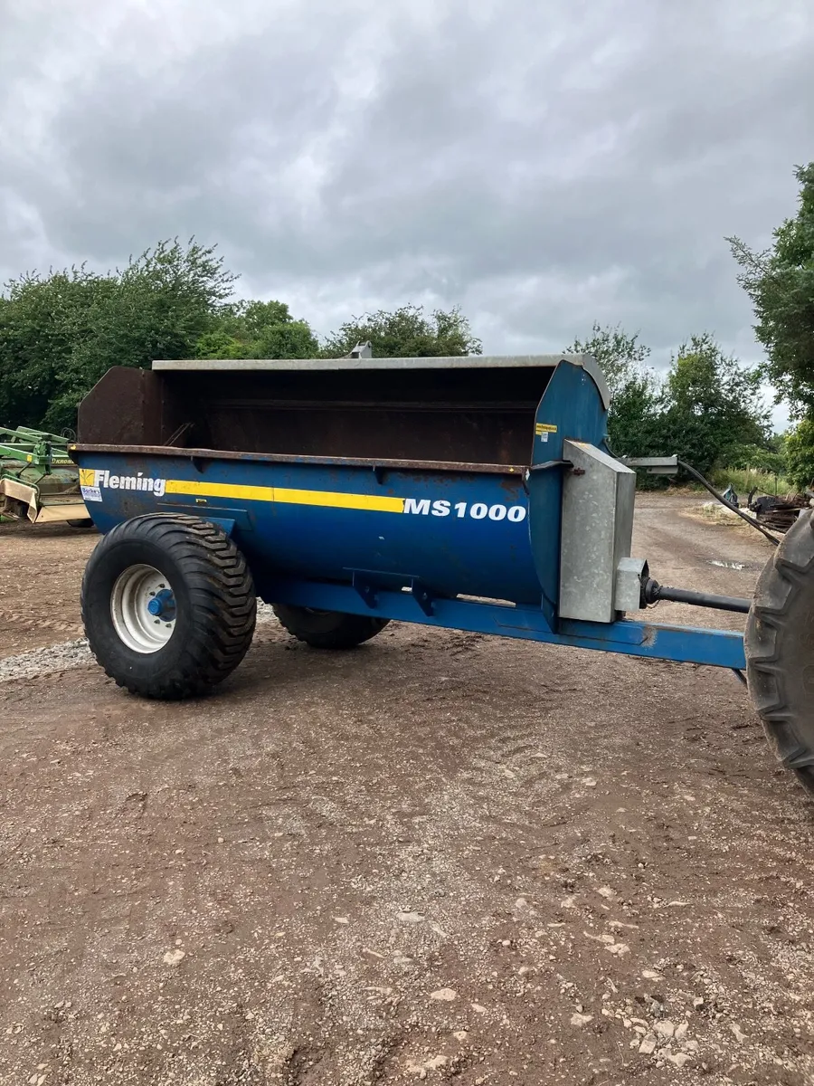 Dung spreader - Image 2
