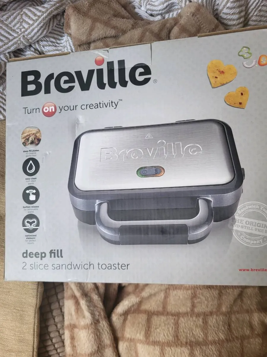Breville Deep Fill Sandwich Toaster - Image 1