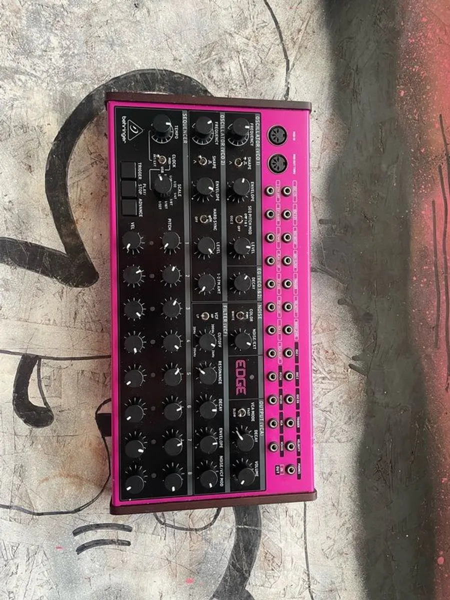 Behringer Edge - analogue percussion synthesizer - Image 1