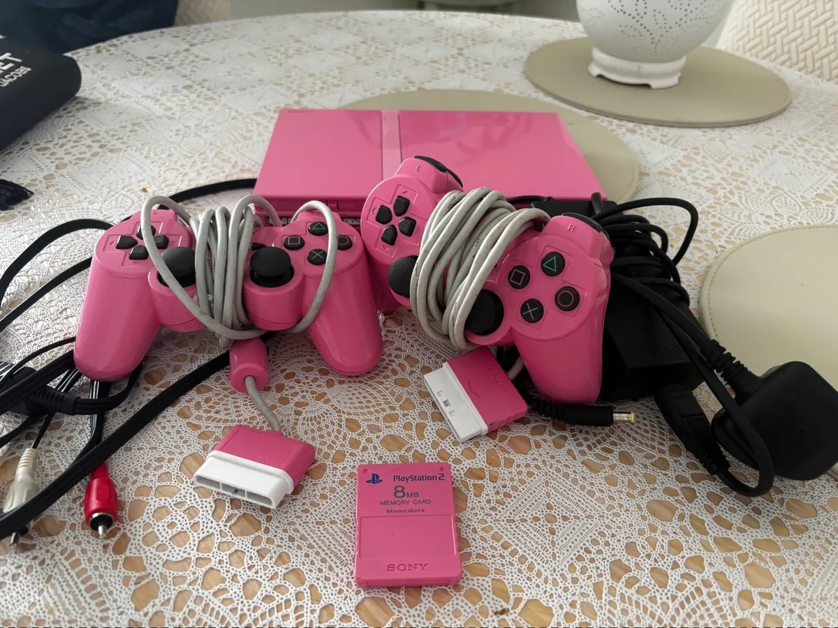 Rare pink play station bundle - Image 4
