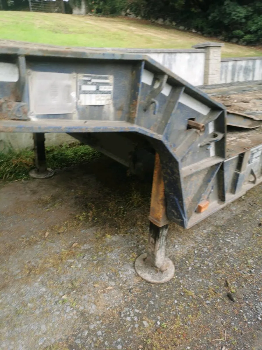 Andover low loader - Image 3
